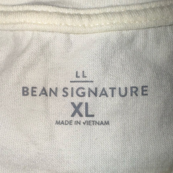 L.L. Bean Signature cream Flowy T with faux floral embroidery. Size XL. EUC - Picture 7 of 10